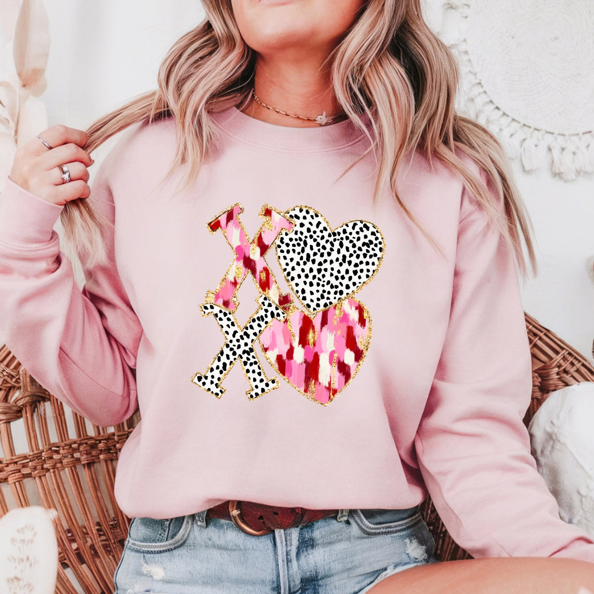 Xoxo And Checkered Heart - Adult Crewneck Sweatshirt