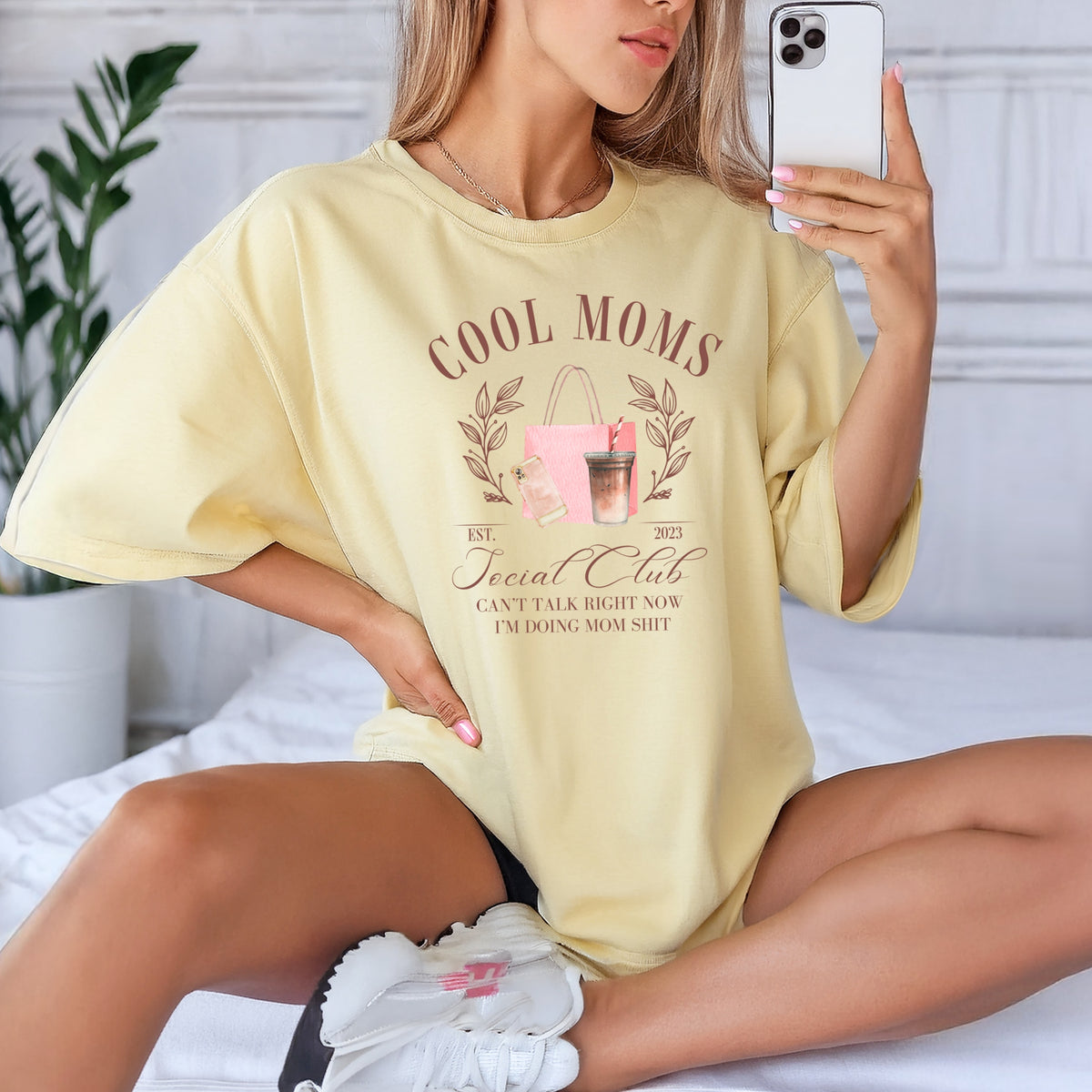 Cool Moms Social Club - Comfort Colors T-Shirt 