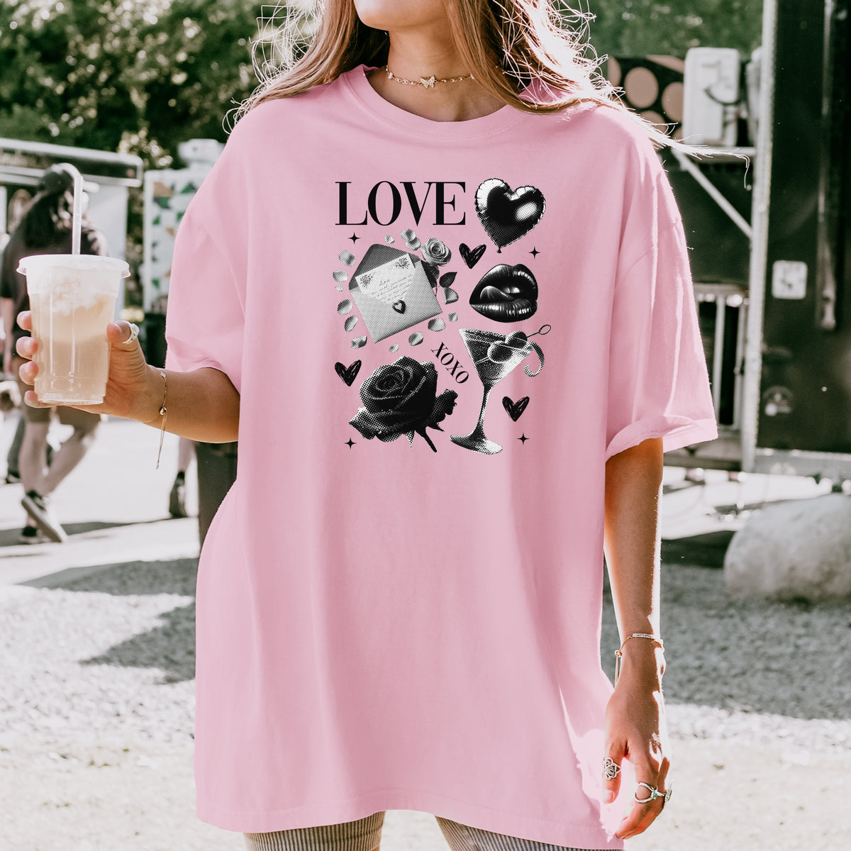 Black Love Xoxo Valentines - Comfort Colors T-Shirt 