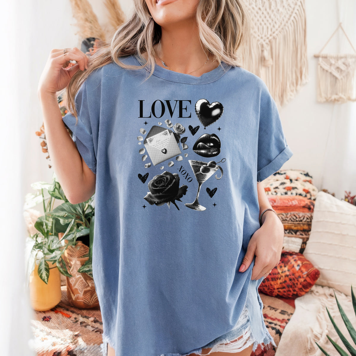 Black Love Xoxo Valentines - Comfort Colors T-Shirt 