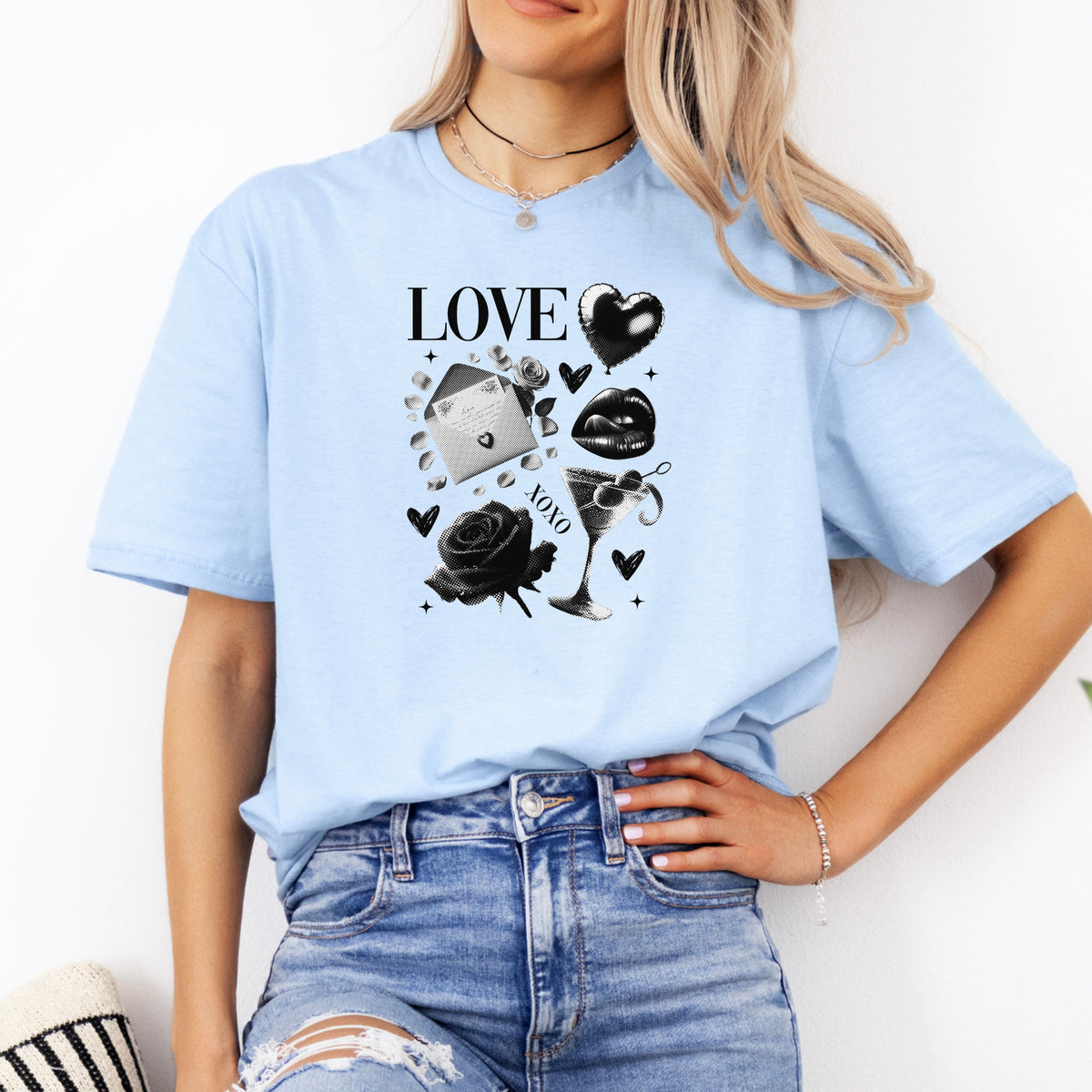 Black Love Xoxo Valentines - Softstyle T-Shirt