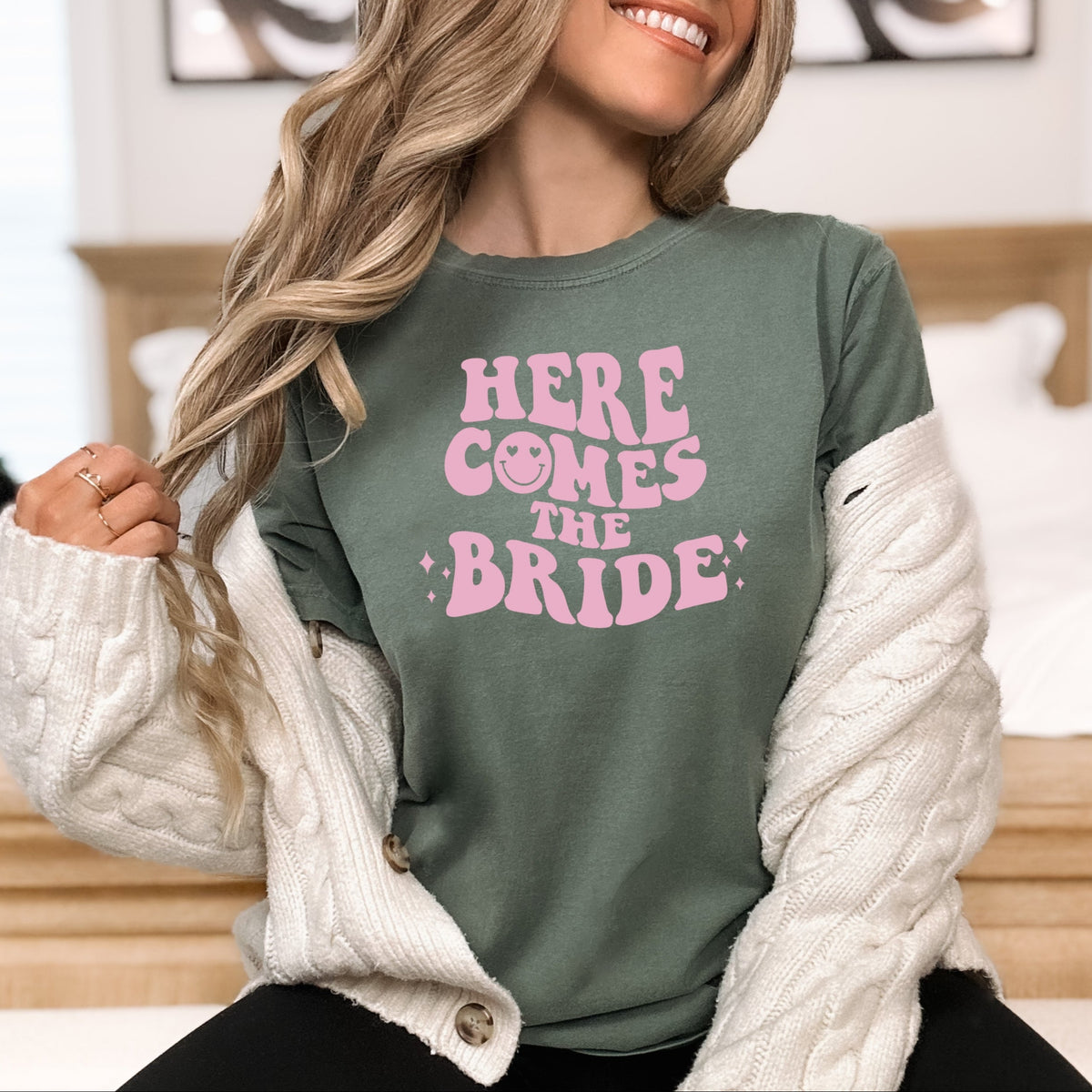 Here Comes The Bride Printed Comfort Colors T-Shirt 