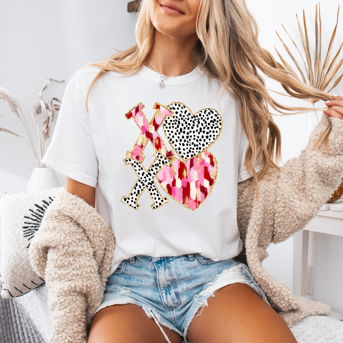 Xoxo And Checkered Heart - Adult Comfort Colors T-Shirt