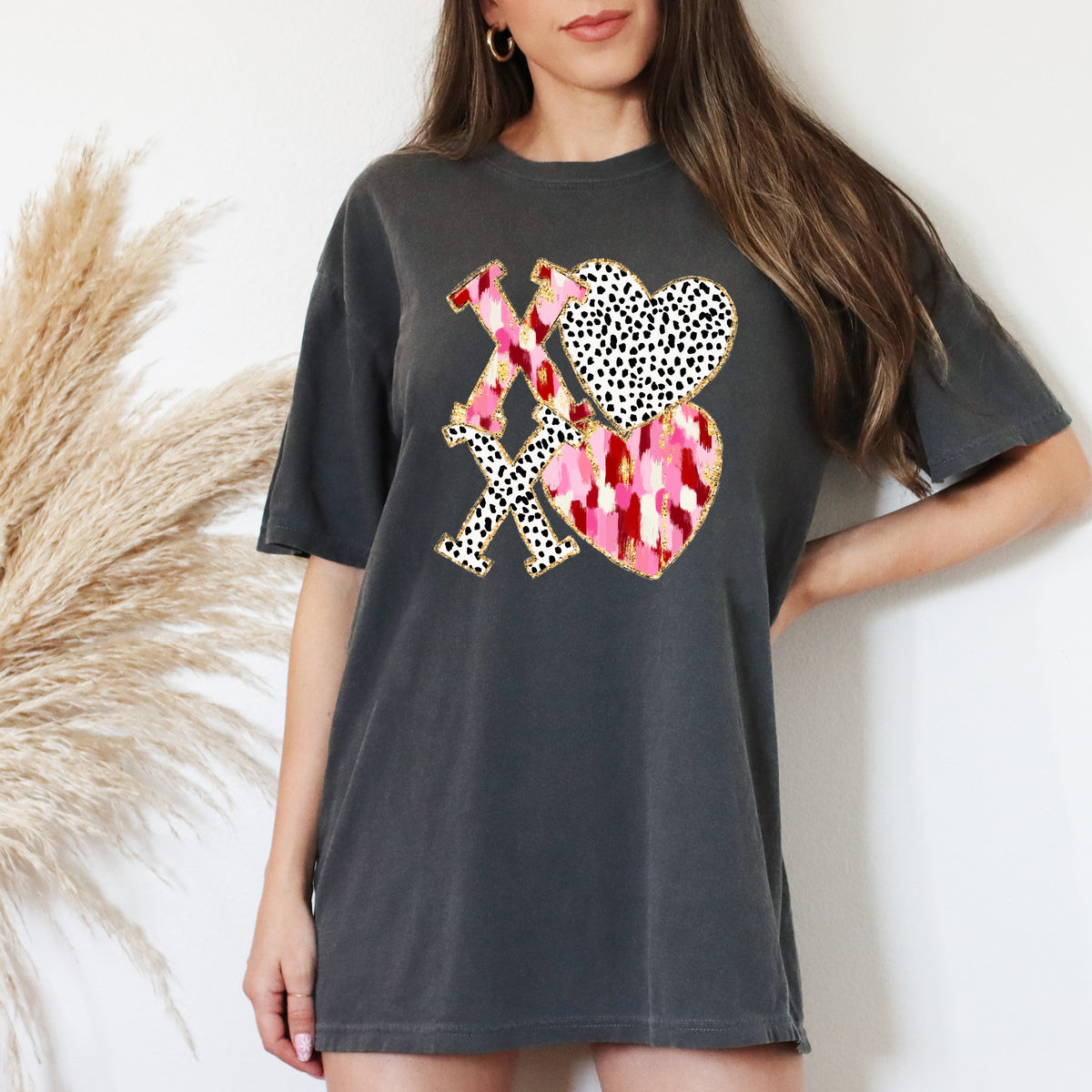 Xoxo And Checkered Heart - Adult Comfort Colors T-Shirt