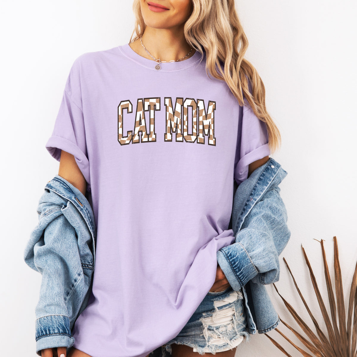 Cat Mom - Comfort Colors T-Shirt 