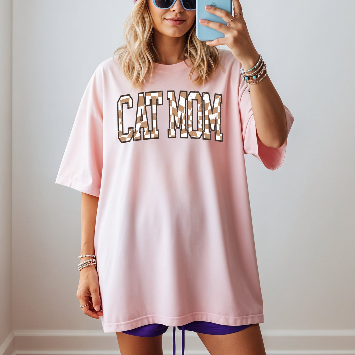 Cat Mom - Comfort Colors T-Shirt 