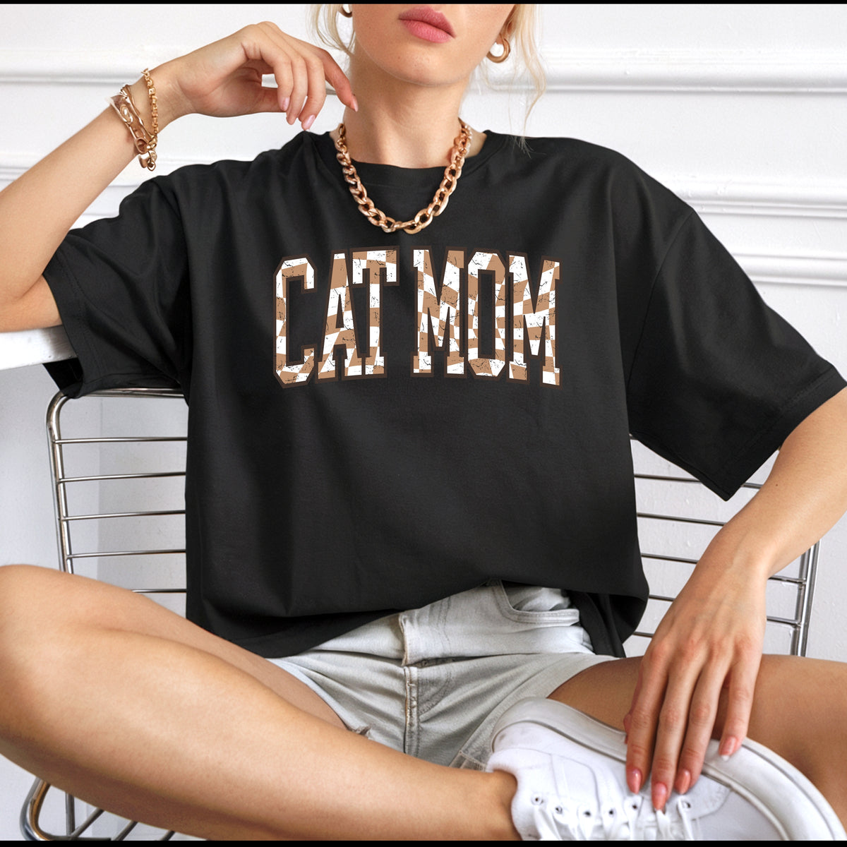 Cat Mom - Comfort Colors T-Shirt 