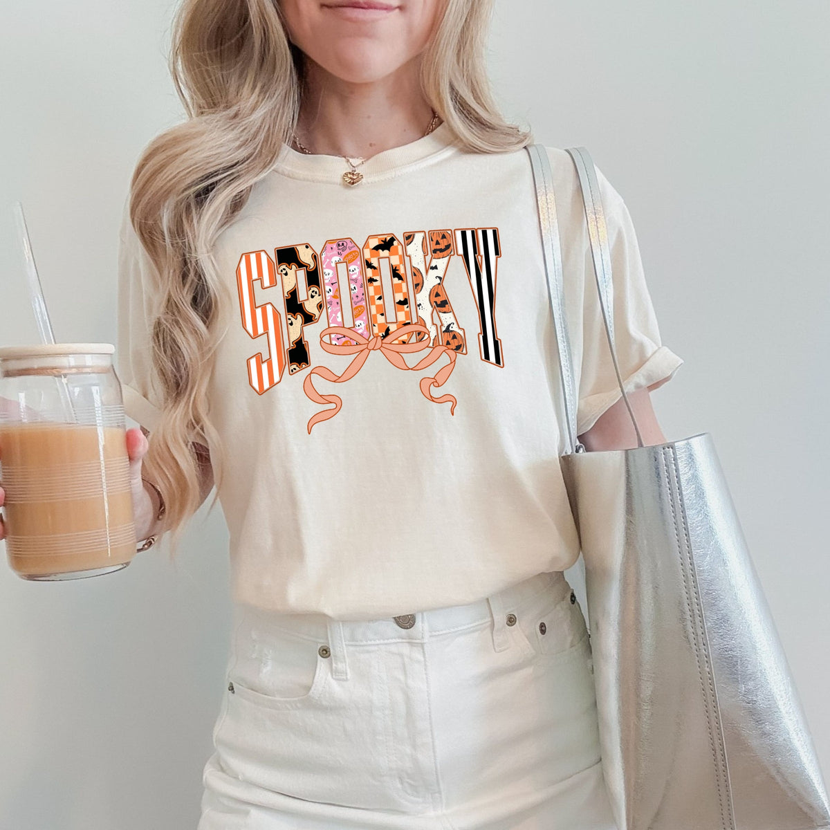 Cute Halloween ‘Spooky’ Print Retro Ghosts & Pumpkins with Ribbon Printed Comfort Colors T-Shirt 