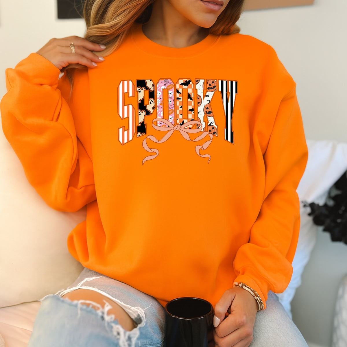 Cute Halloween Spooky Print Retro Ghosts & Pumpkins with Ribbon Printed Crewneck Sweatshirt
