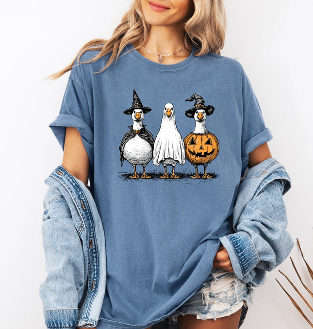 Hand Drawn Vintage Goose Trio in Witch, Ghost, and Pumpkin Outfits Printed Comfort Colors T-Shirt 