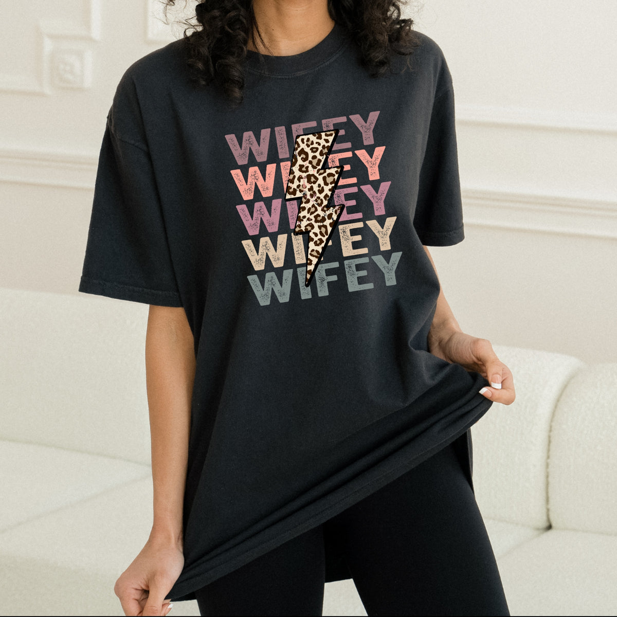Wifey Printed Comfort Colors T-Shirt 