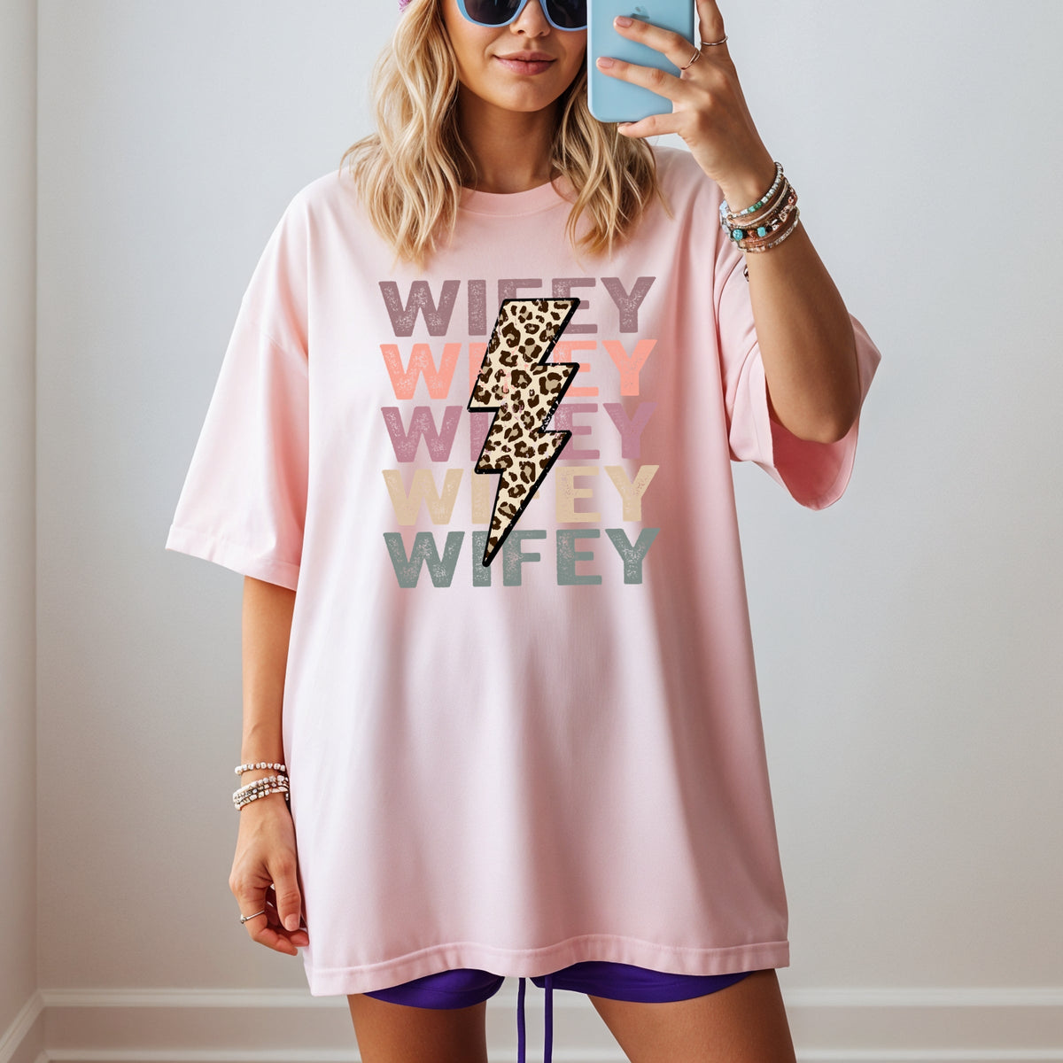 Wifey Printed Comfort Colors T-Shirt 