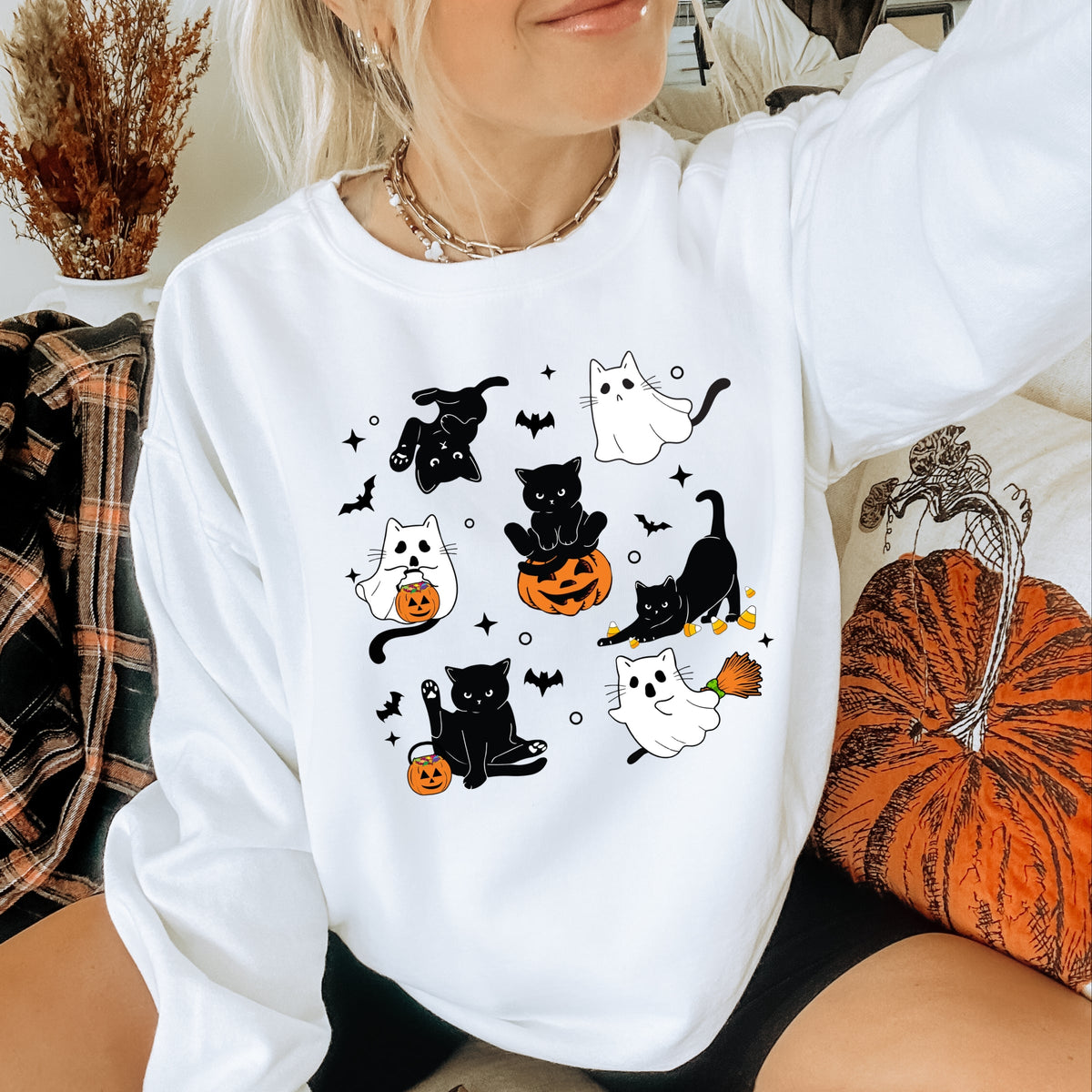 Cute Halloween Ghost Cat  Printed Crewneck Sweatshirt