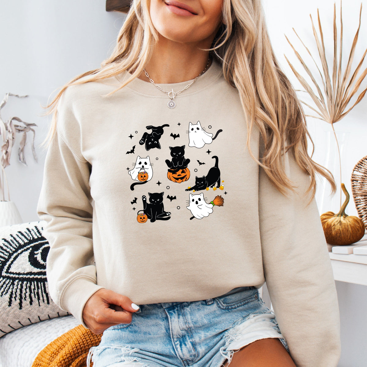 Cute Halloween Ghost Cat  Printed Crewneck Sweatshirt