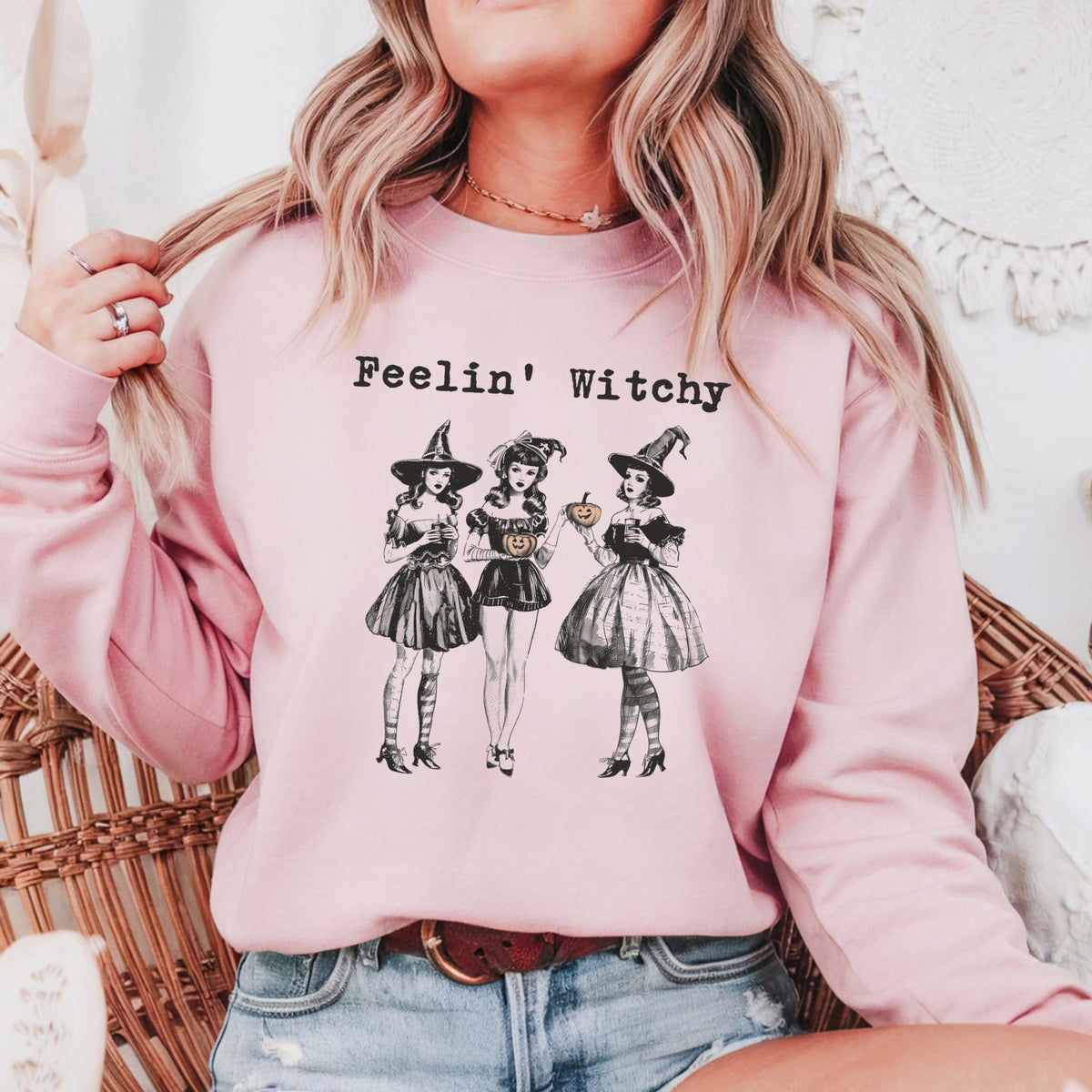 Feelin' Witchy Halloween – Adult Crewneck Sweatshirt